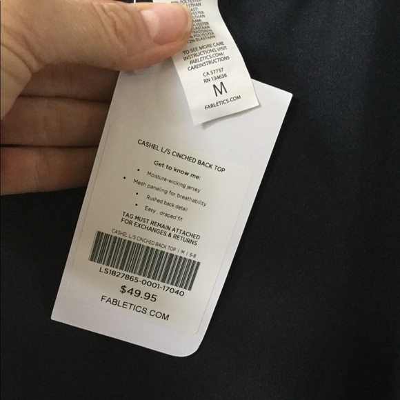 Fabletics,NWT, “Cashel L/S cinched back top” - Picture 2 of 7